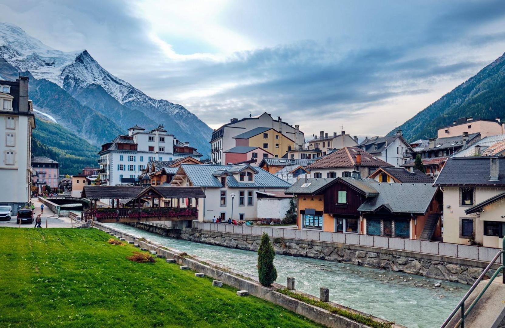 Apartment Vila 1 - Cosy Central Chamonix Loft Ngoại thất bức ảnh